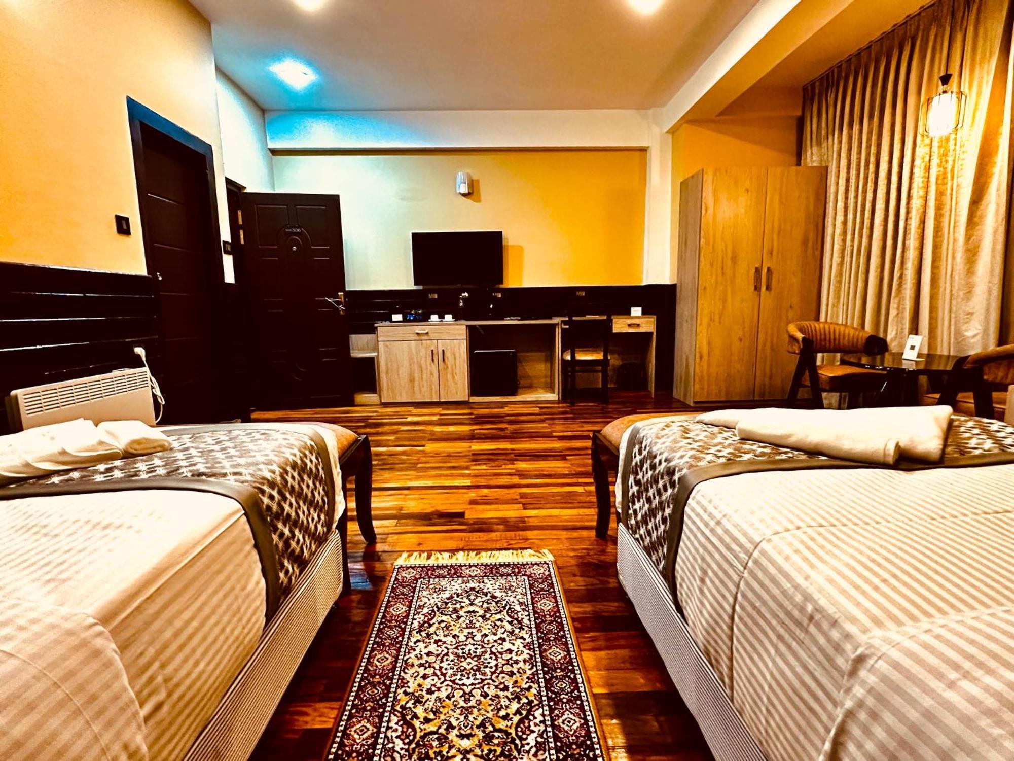 Silver Cloud Hotel Paro Eksteriør bilde